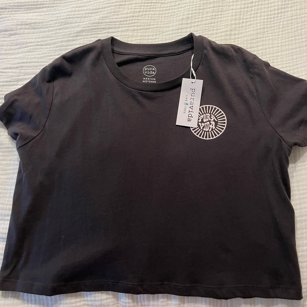Pura Vida cropped tee